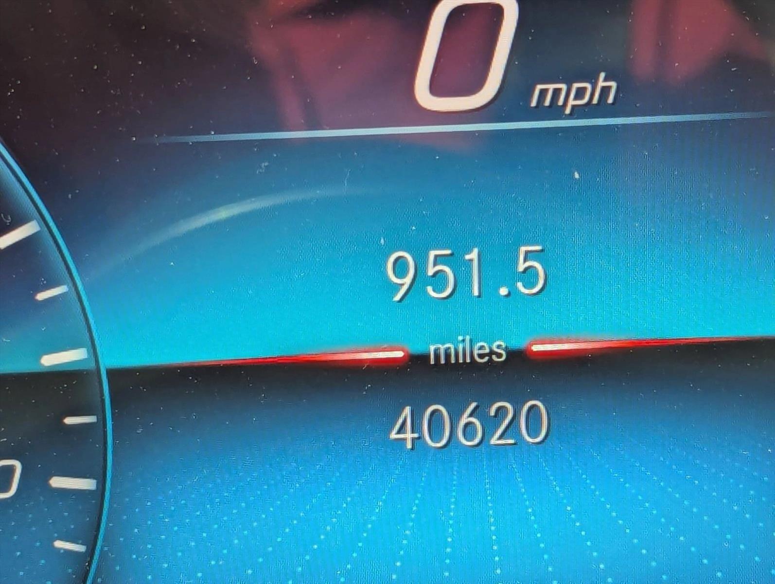 2020 Mercedes Benz GLE 350 4MATIC photo 3