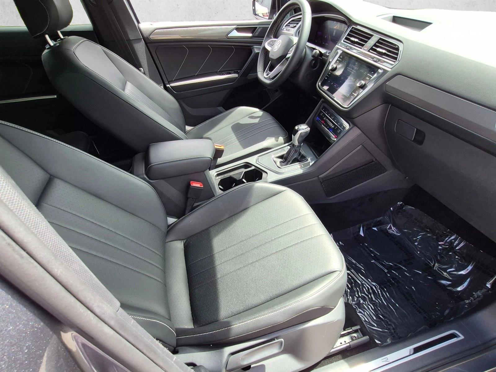 2023 Volkswagen Tiguan SE R-LINE BLACK - Photo 22