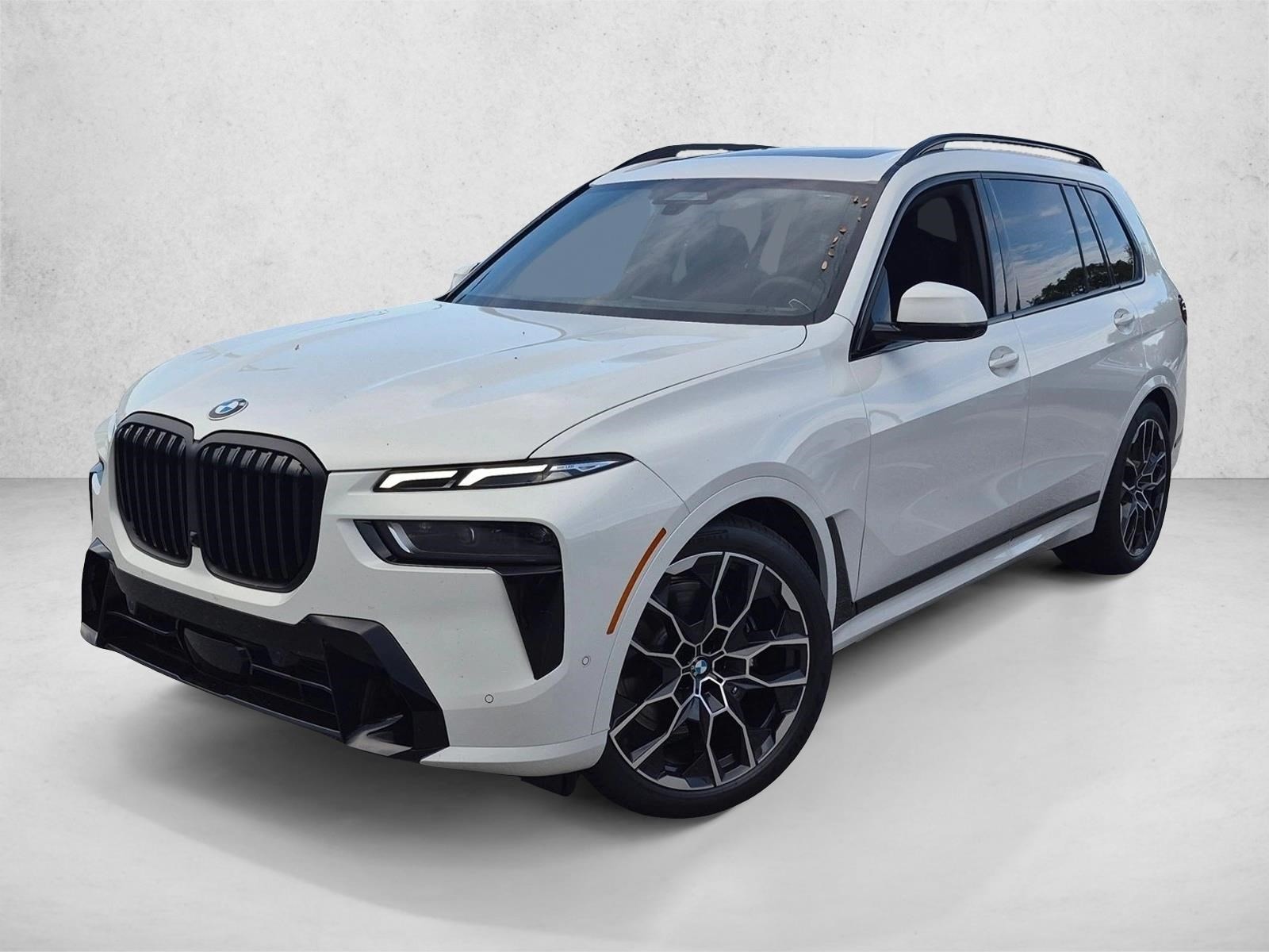 2027 BMW X7
