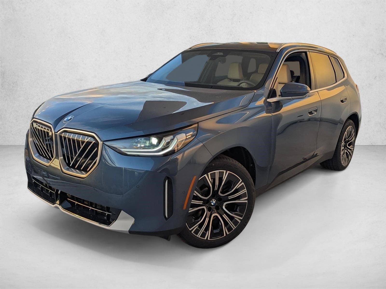 2026 BMW X3 30's photo