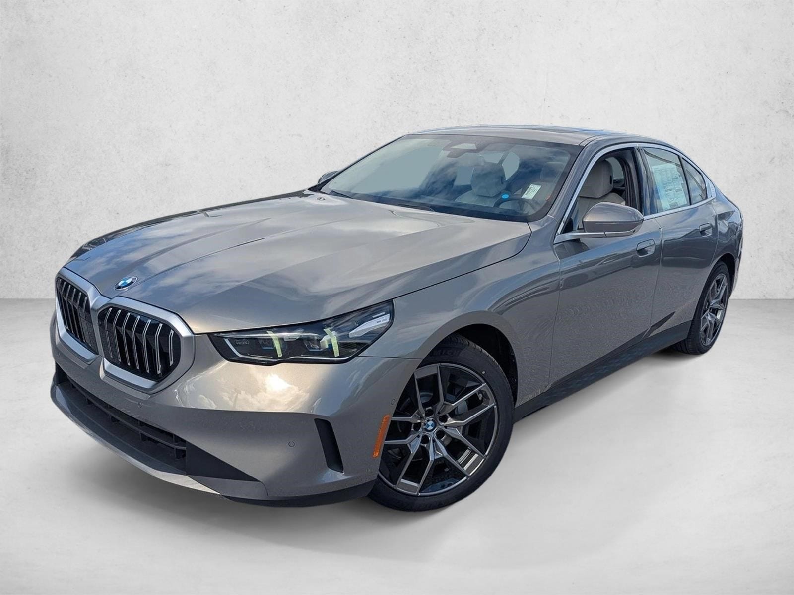 2026 BMW 5 Series 530i's photo