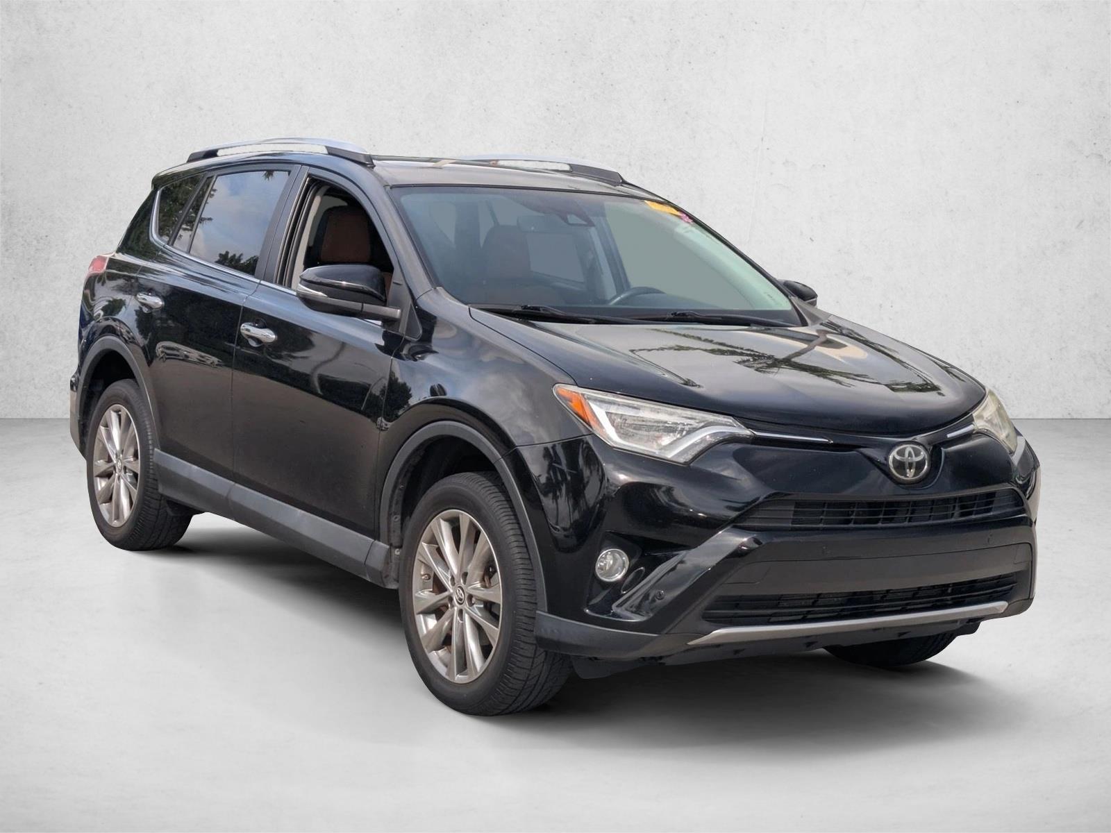2016 Toyota RAV4 Limited photo 3