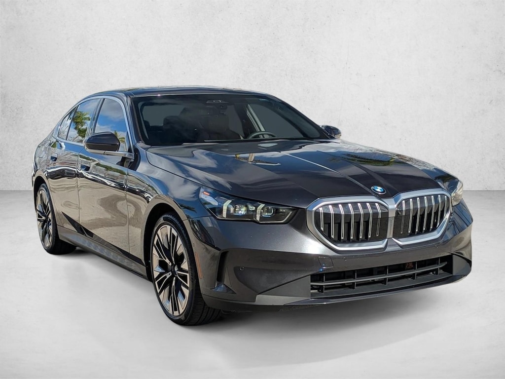 Used 2025 BMW 540i xDrive Sedan