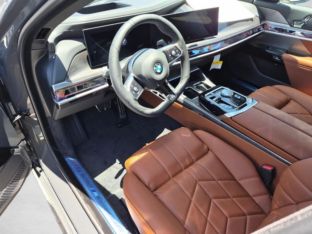 New 2026 BMW 740i xDrive Sedan