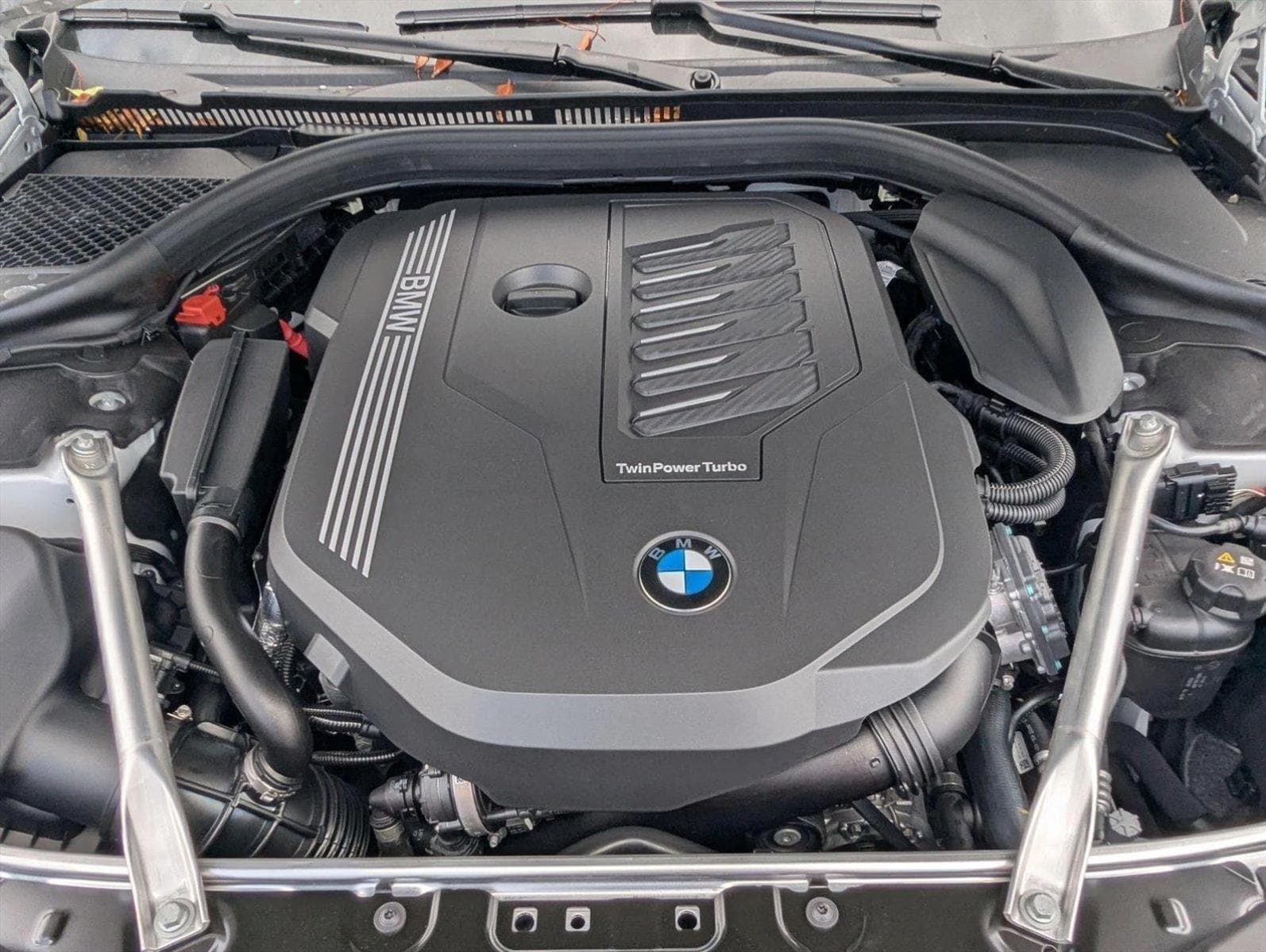 2026 BMW 8 Series 840i - Photo 16
