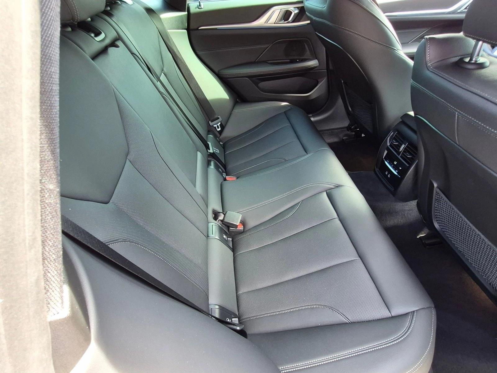 2024 BMW i4 35 - Photo 21