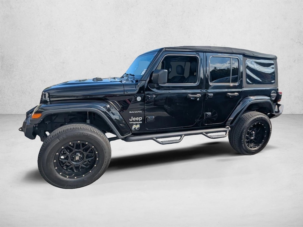 Used 2018 Jeep Wrangler Unlimited Sahara 4x4 SUV