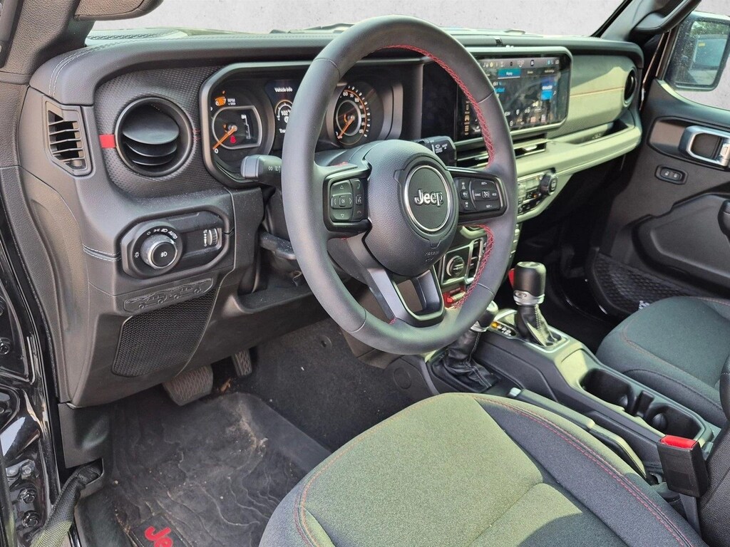 Used 2024 Jeep Wrangler Rubicon SUV