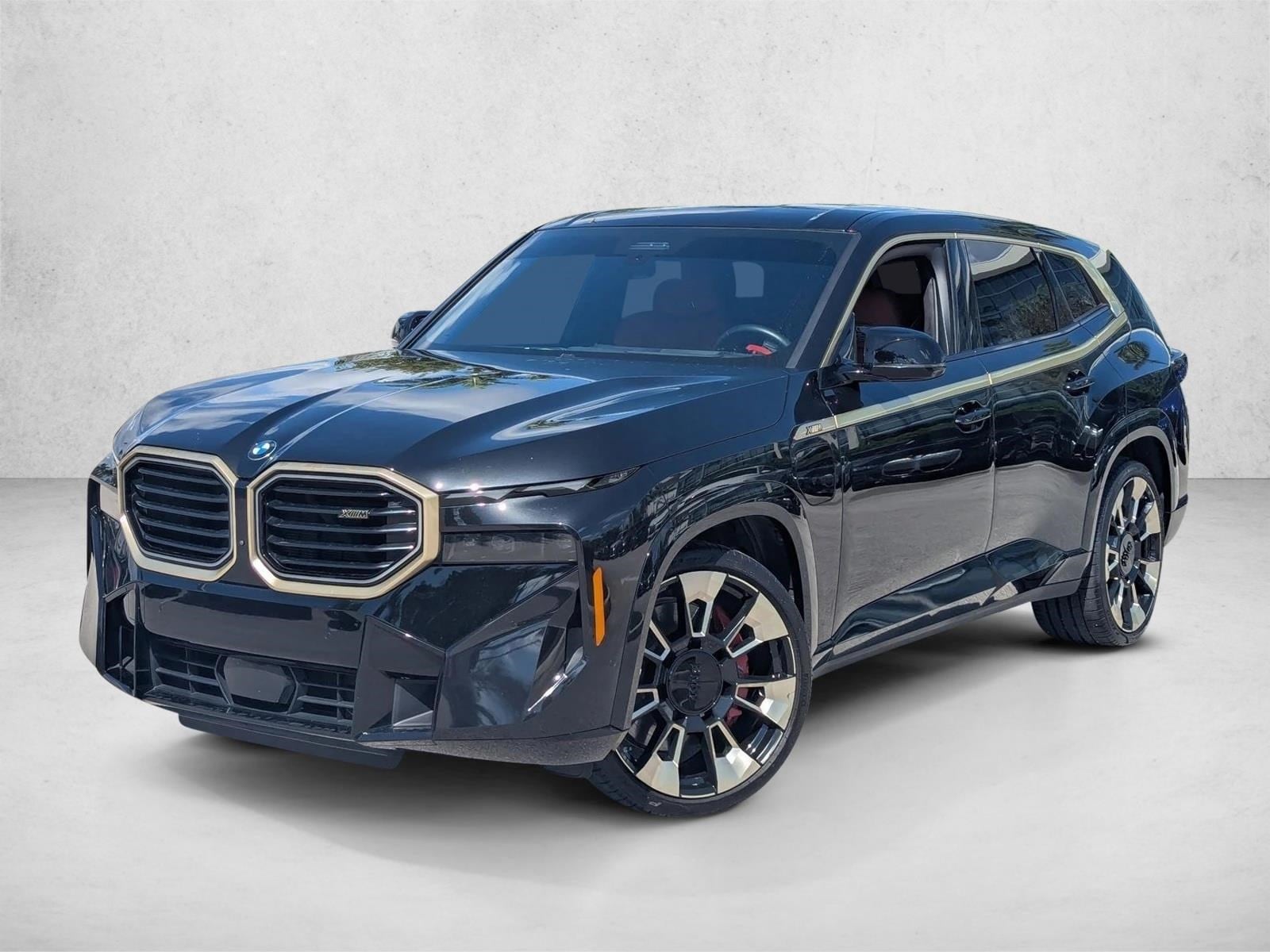 2023 BMW XM Base