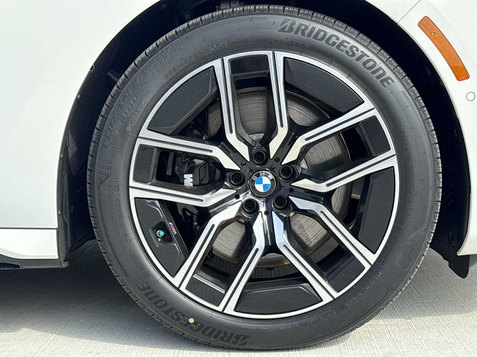 Thumbnail: 2026 BMW 7 Series - 14