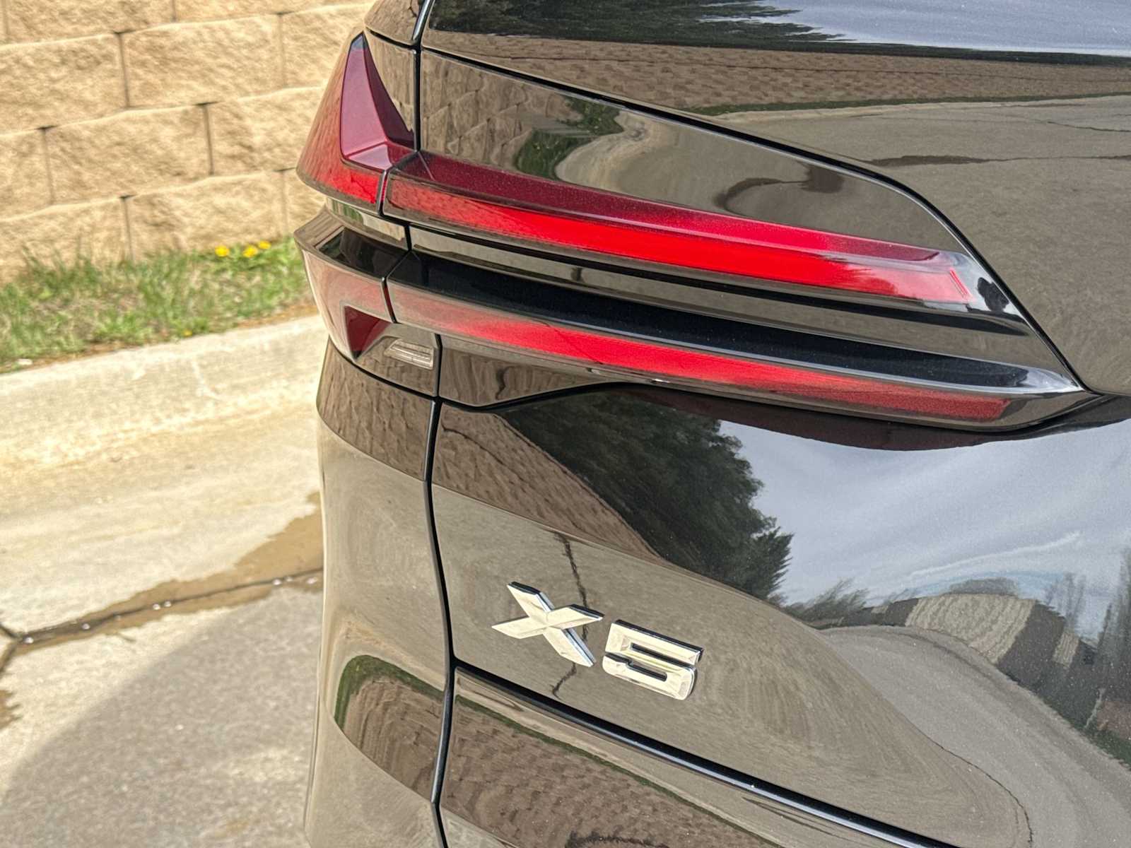 Thumbnail: 2024 BMW X5 - 13