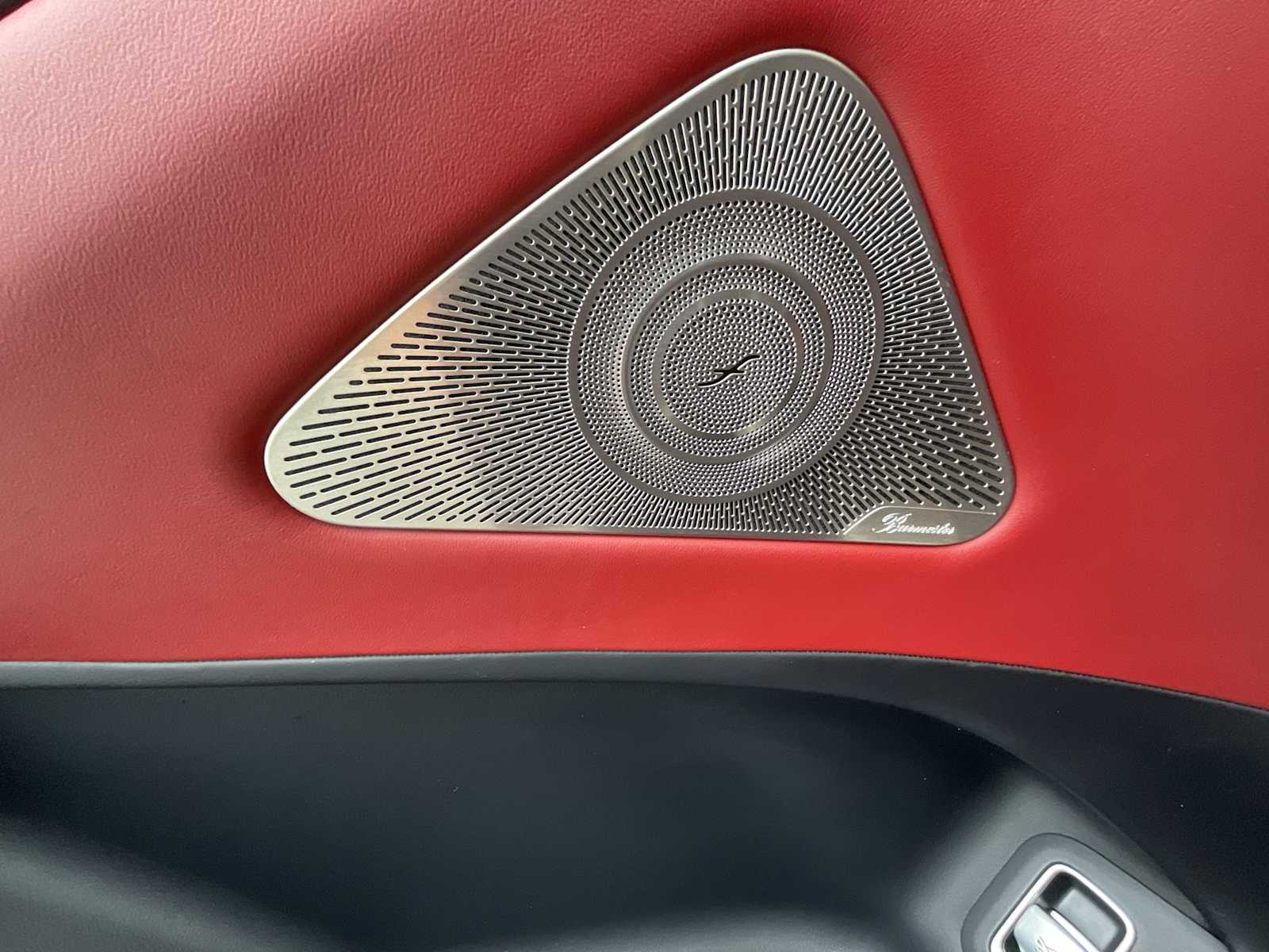 Thumbnail: 2023 Mercedes-Benz S-Class - 29