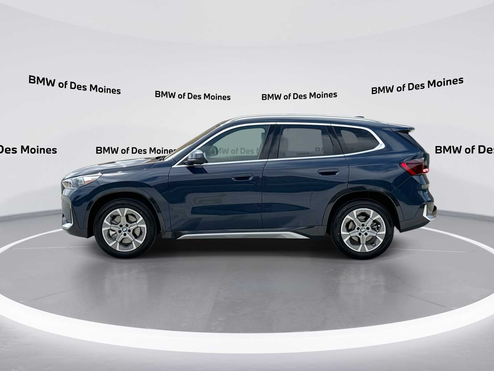 Thumbnail: 2026 BMW X1 - 5