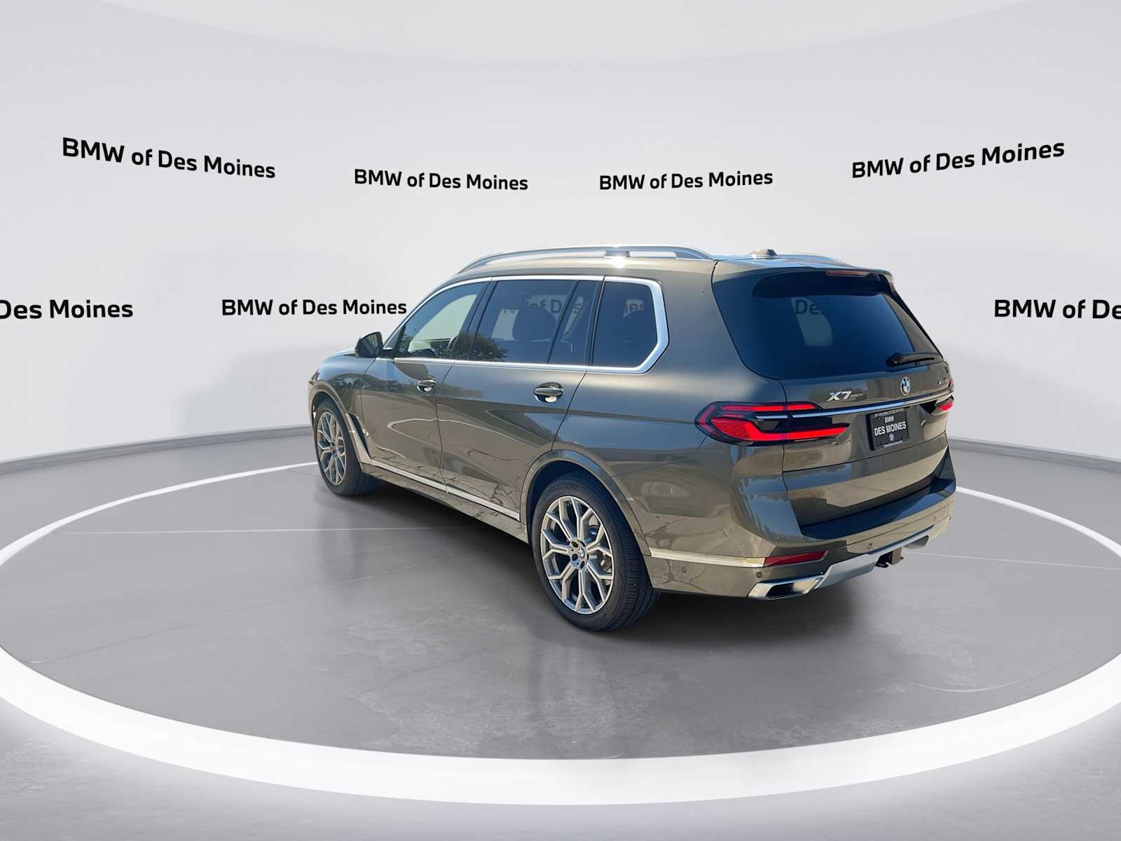 Thumbnail: 2025 BMW X7 - 6