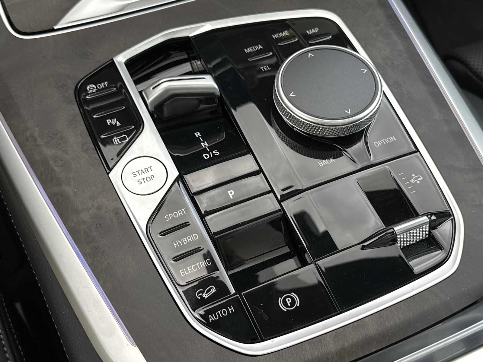 Thumbnail: 2026 BMW X5 - 35
