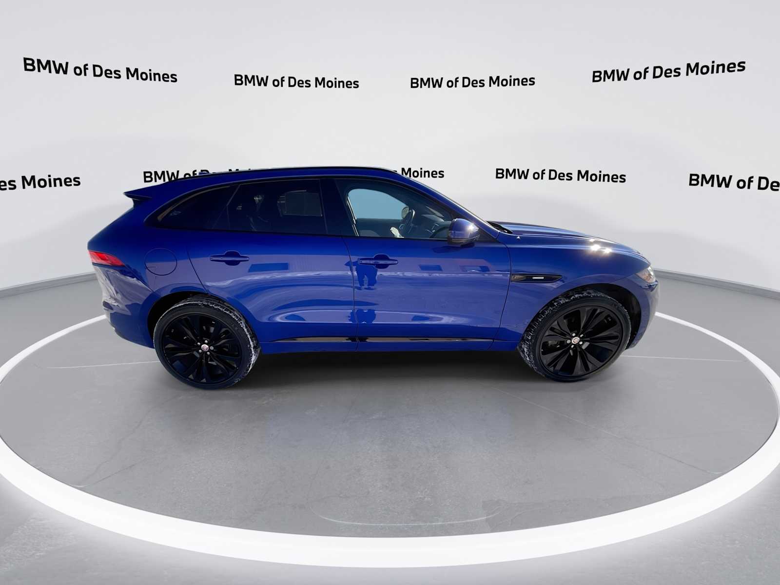 Thumbnail: 2018 Jaguar F-Pace - 9