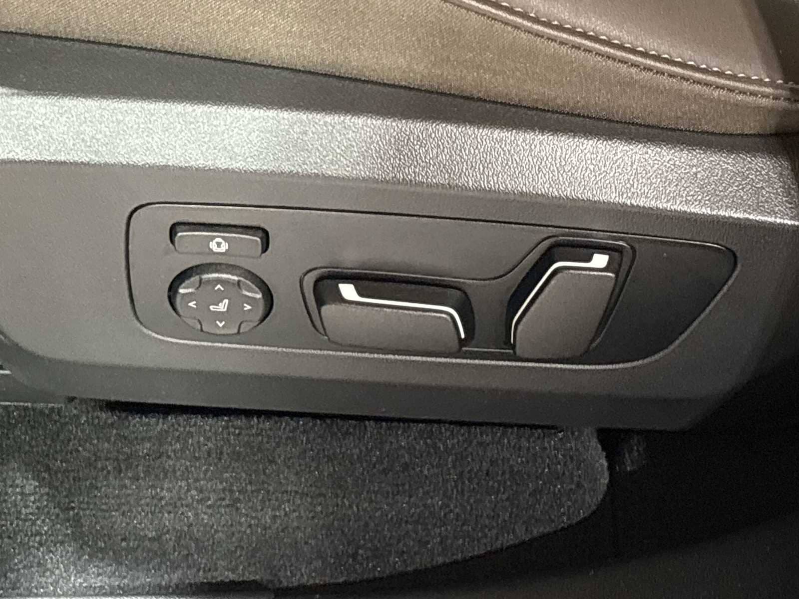 Thumbnail: 2025 BMW X3 - 24