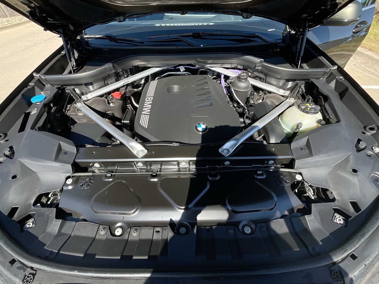 Thumbnail: 2025 BMW X7 - 15