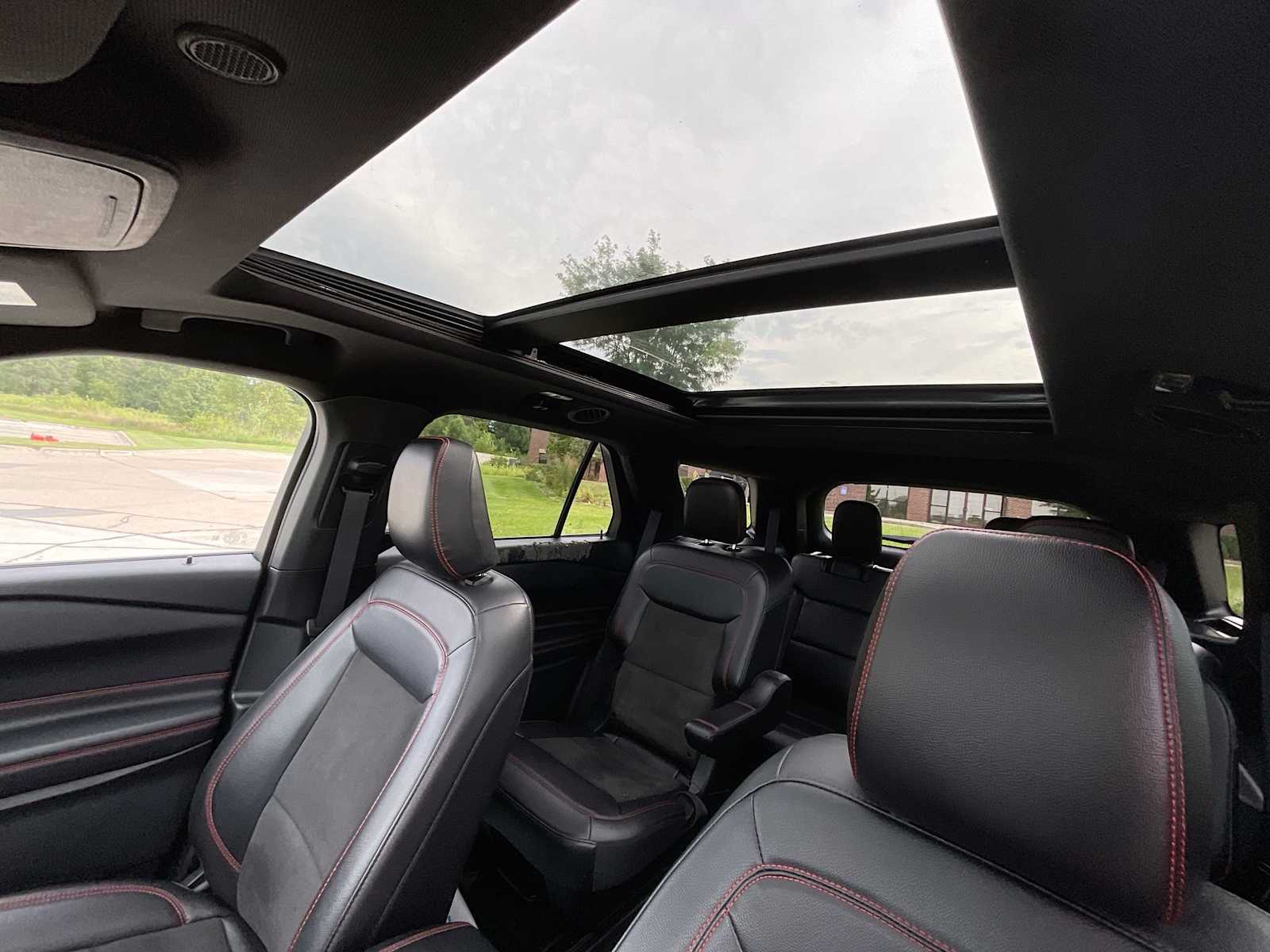 Thumbnail: 2023 Ford Explorer - 20