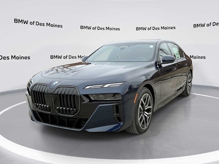 2026 BMW 740i xDrive Sedan