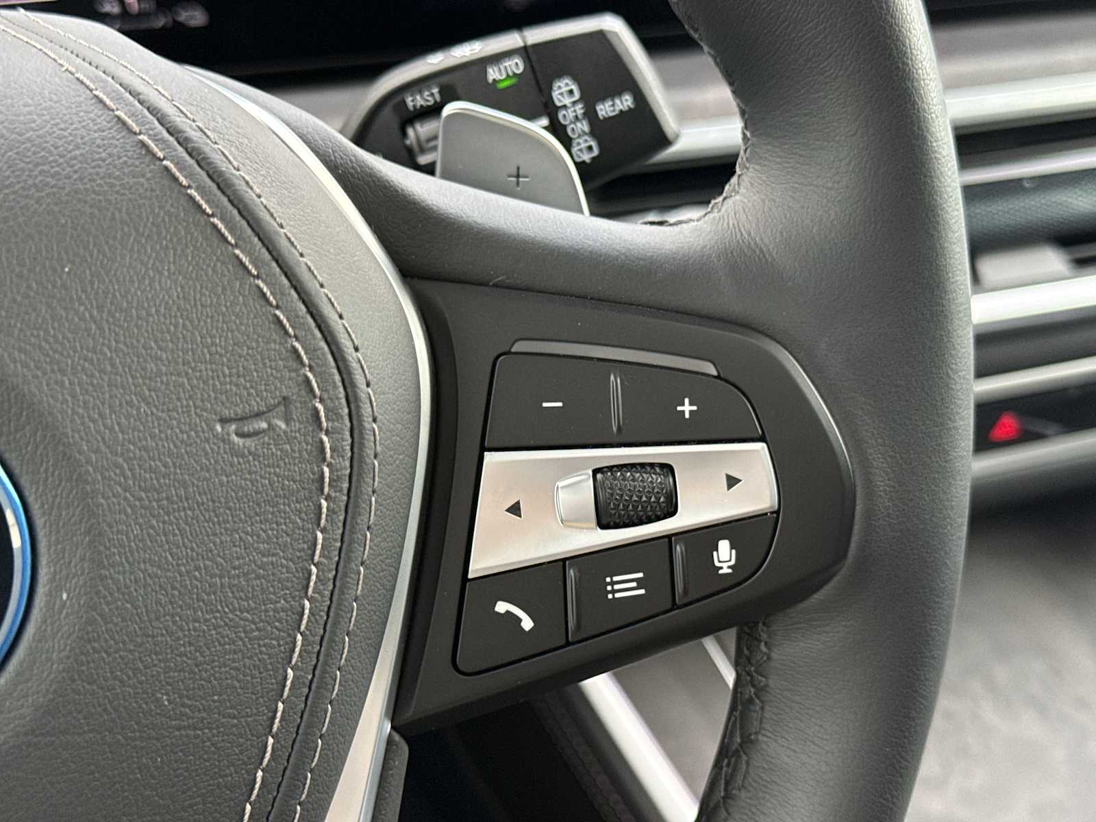 Thumbnail: 2026 BMW X5 - 27
