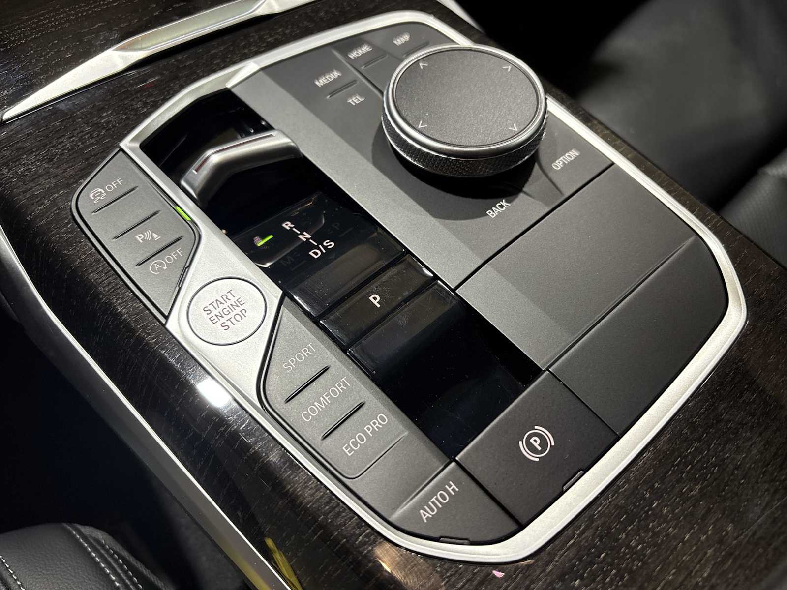 Thumbnail: 2023 BMW 3 Series - 32