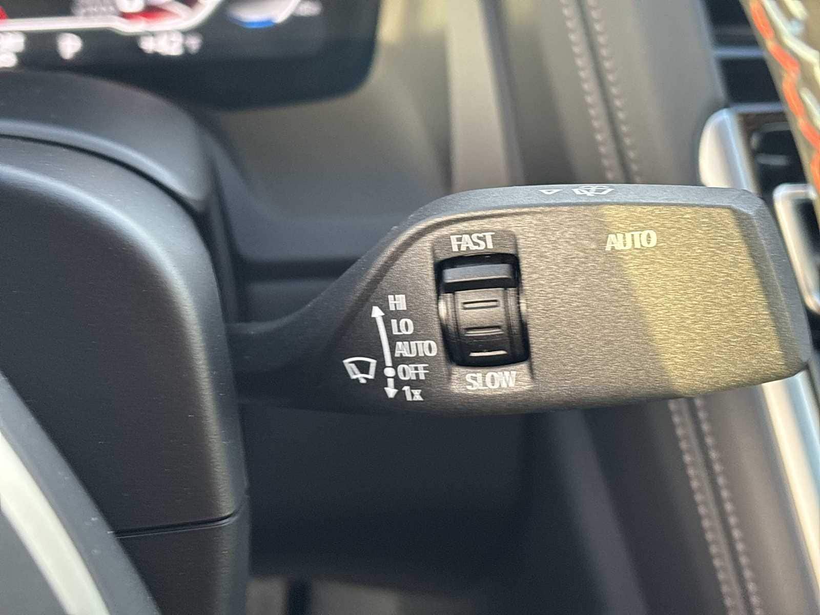 Thumbnail: 2025 BMW 8 Series - 30