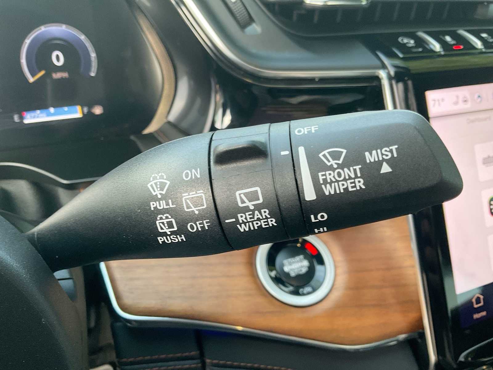 Thumbnail: 2025 Jeep Grand Cherokee - 27