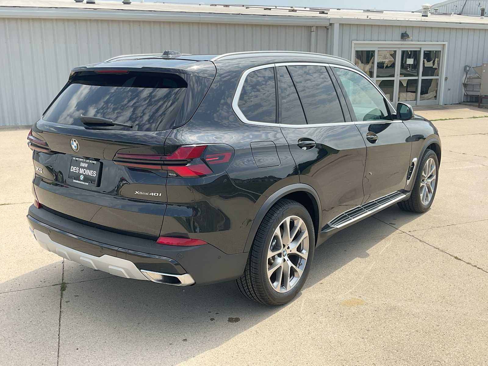 Thumbnail: 2025 BMW X5 - 8