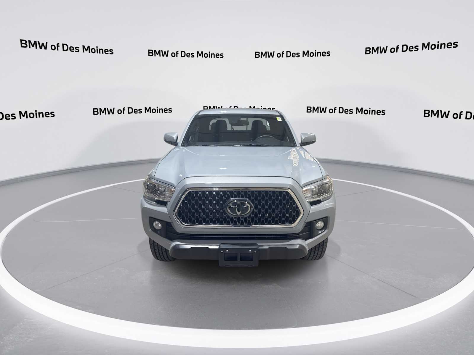 Thumbnail: 2018 Toyota Tacoma - 3