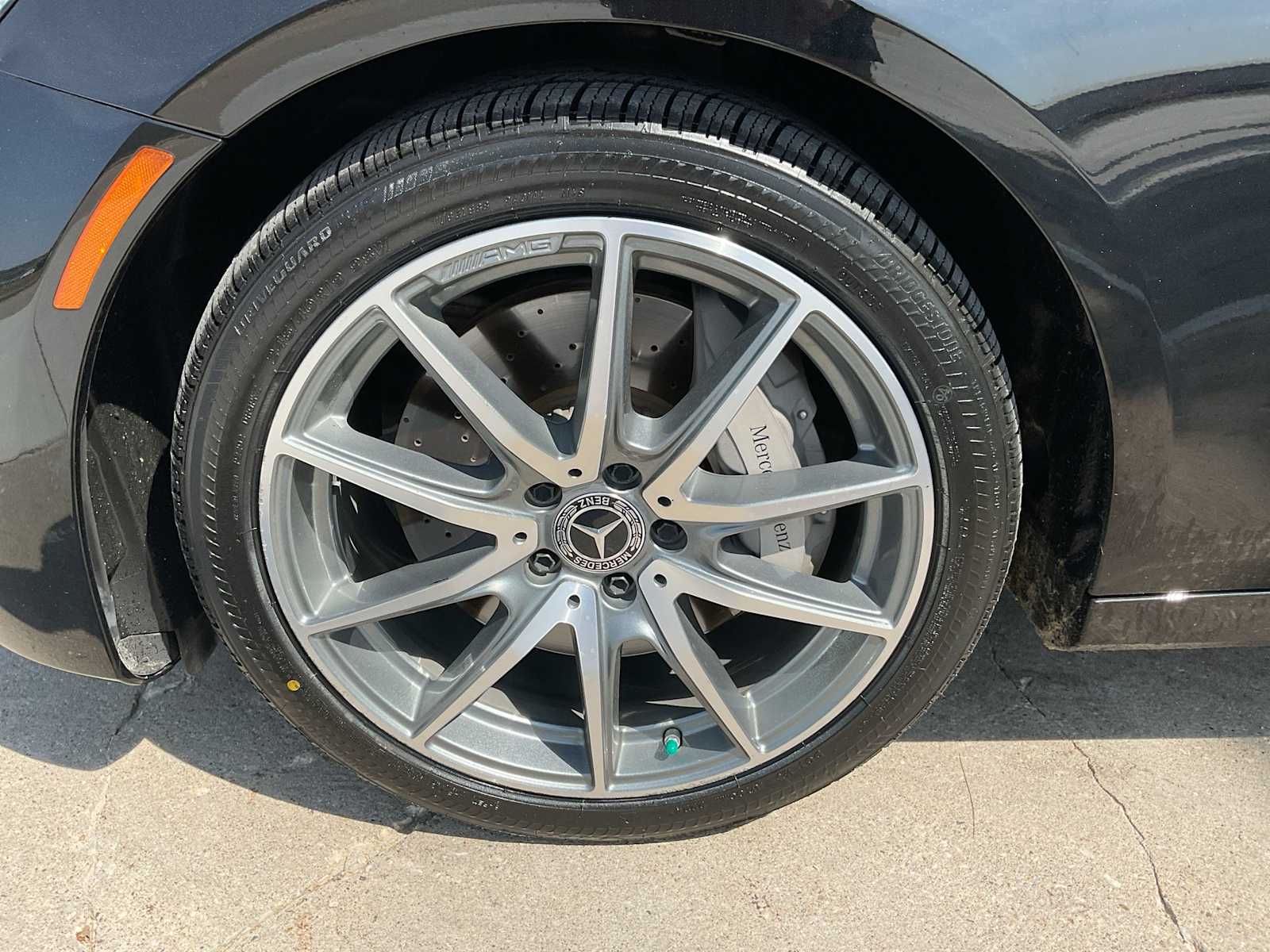 Thumbnail: 2022 Mercedes-Benz E-Class - 14