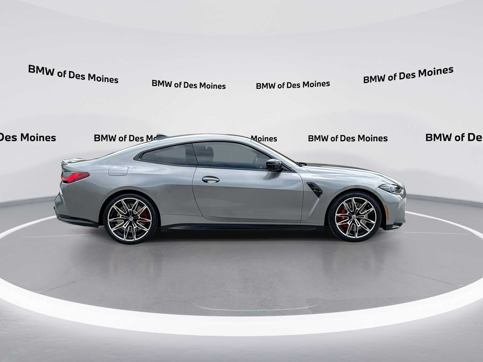 Thumbnail: 2023 BMW M4 - 9