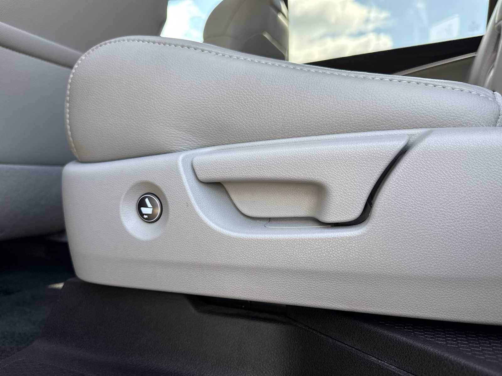 Thumbnail: 2016 Acura MDX - 43