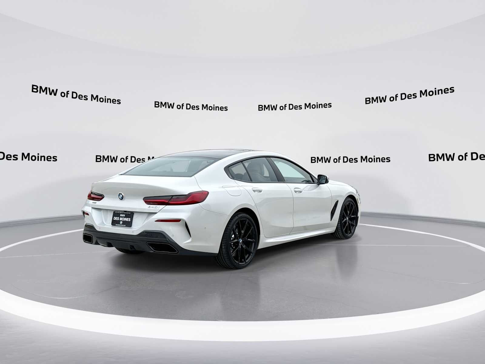 2026 BMW 8 Series 840i - Photo 8