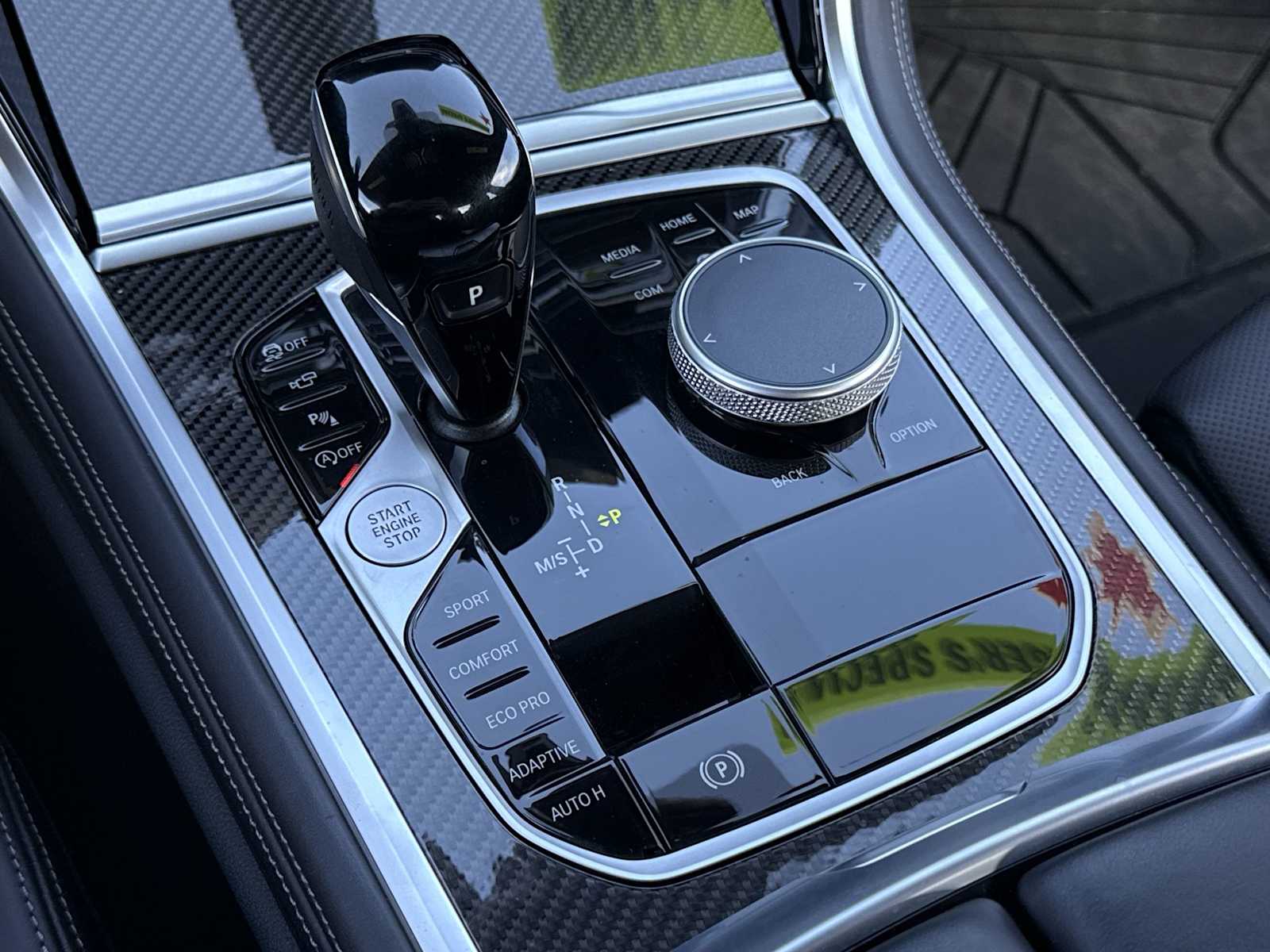 Thumbnail: 2025 BMW 8 Series - 32