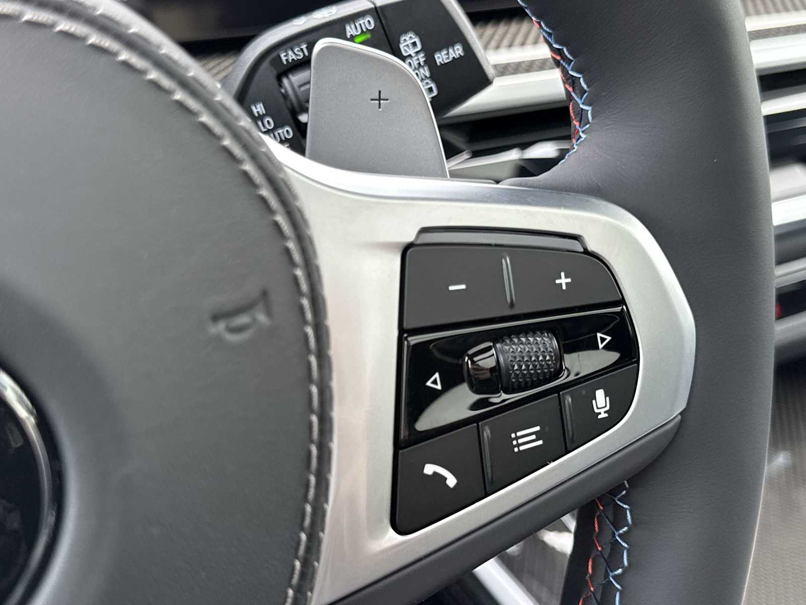 Thumbnail: 2026 BMW X5 - 27