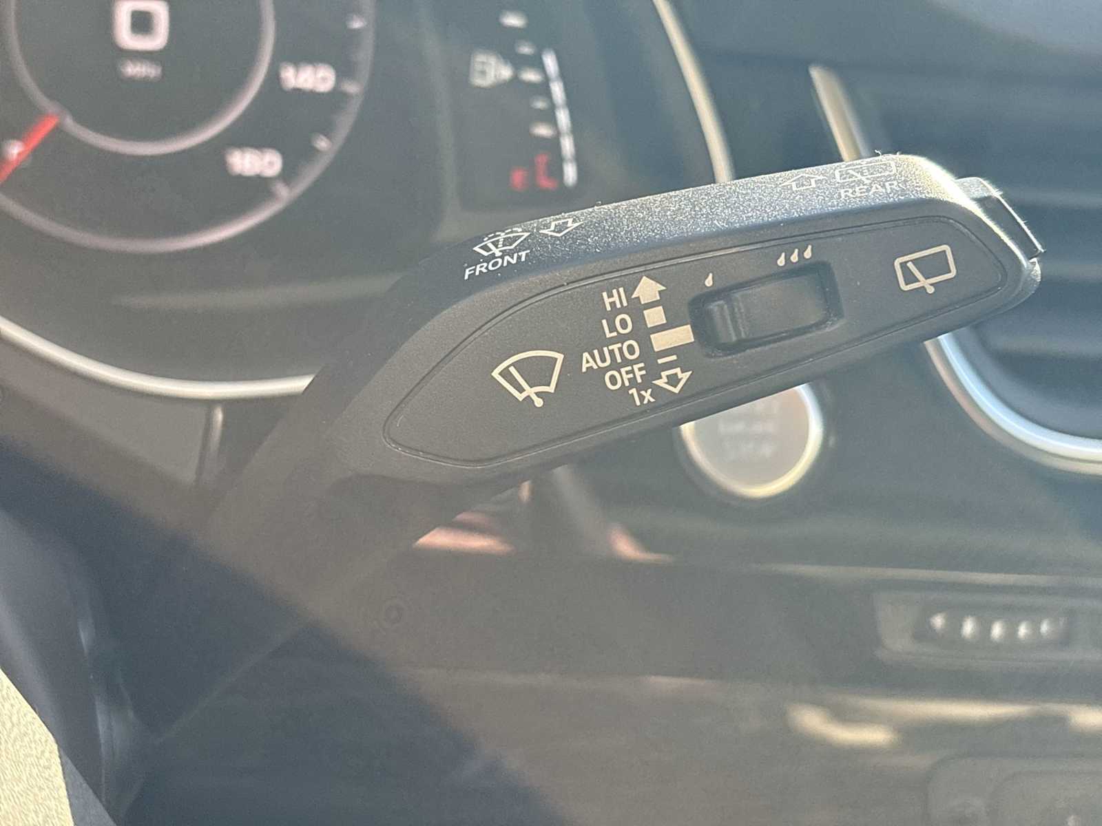 Thumbnail: 2019 Audi Q7 - 25