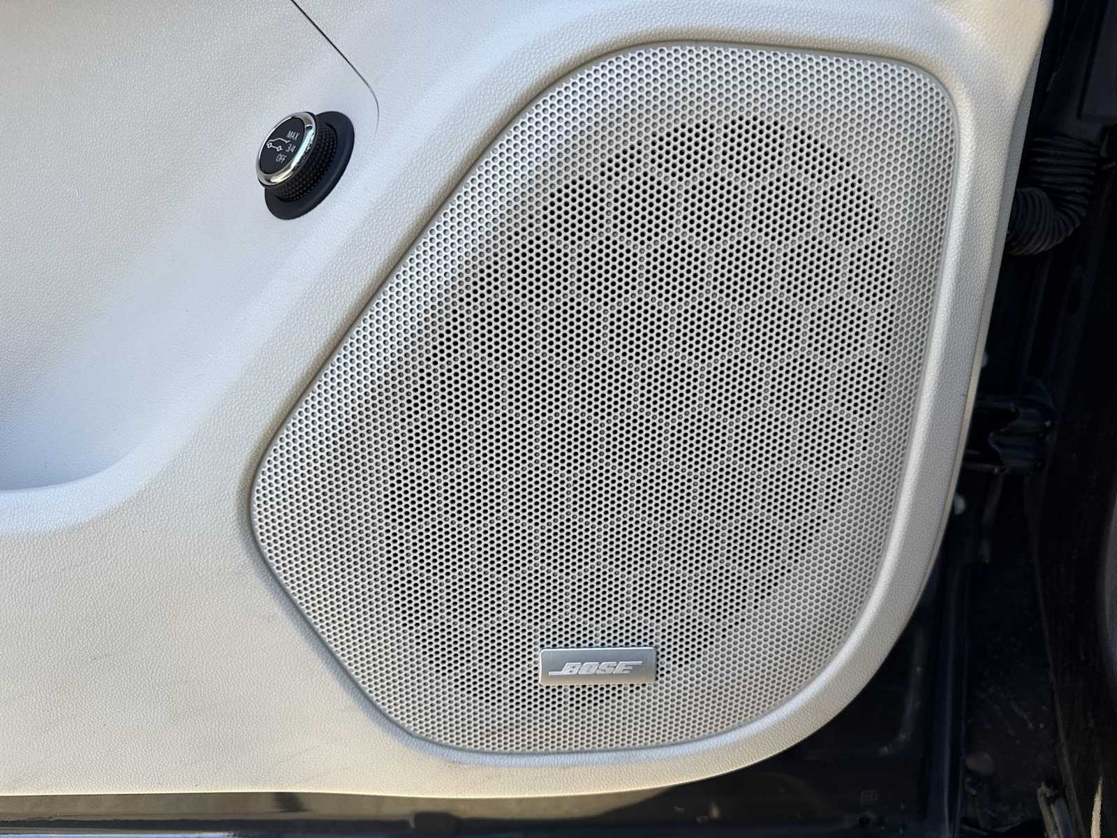 Thumbnail: 2021 GMC Acadia - 32