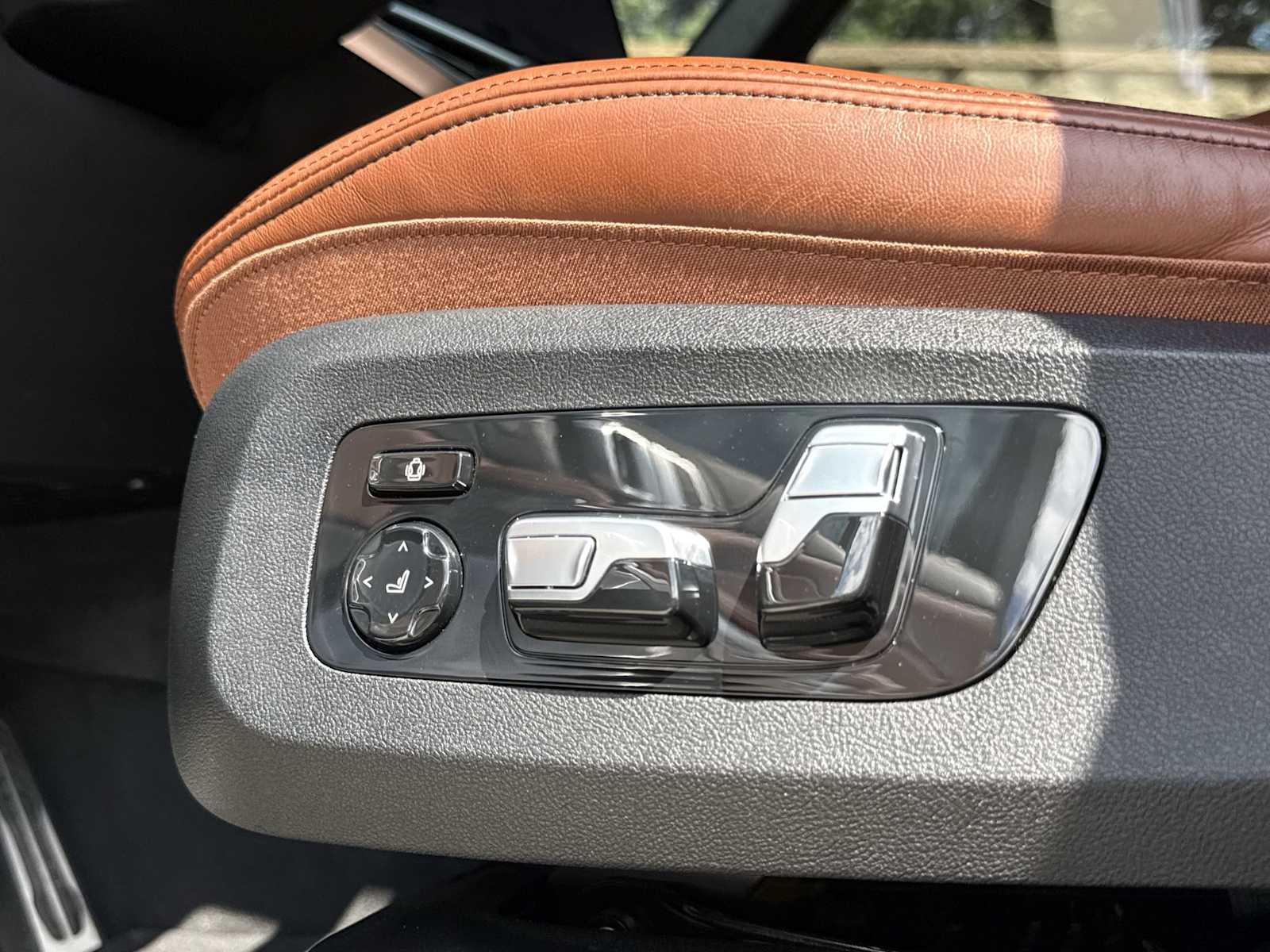 Thumbnail: 2024 BMW X5 - 18
