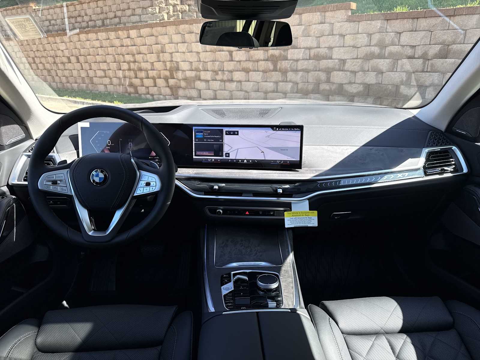 Thumbnail: 2026 BMW X7 - 16