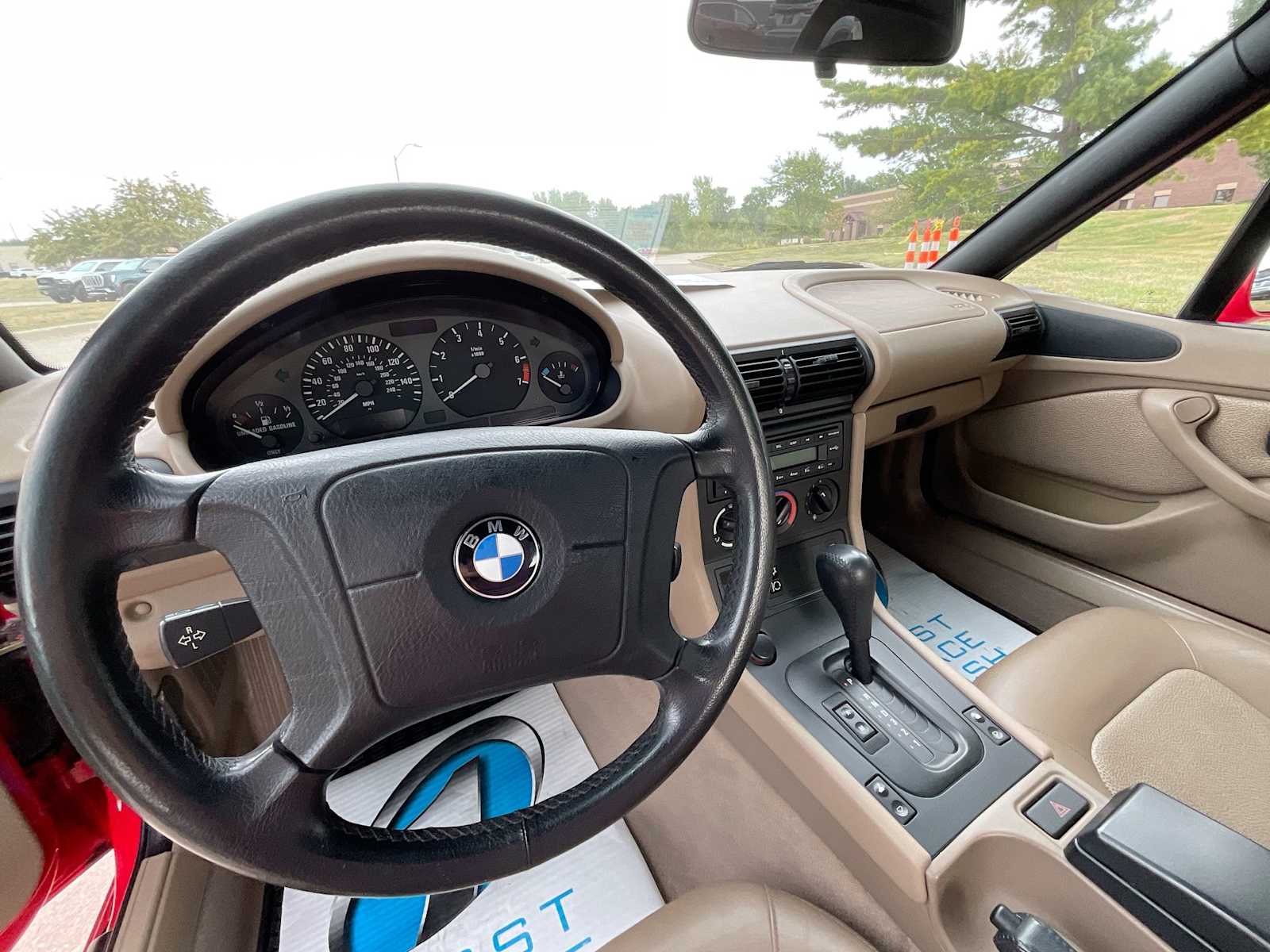 Thumbnail: 1998 BMW Z3 - 17