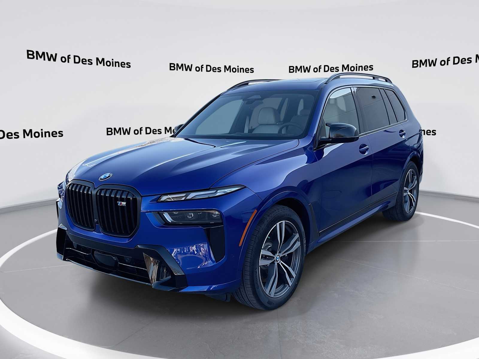 Thumbnail: 2026 BMW X7 - 1