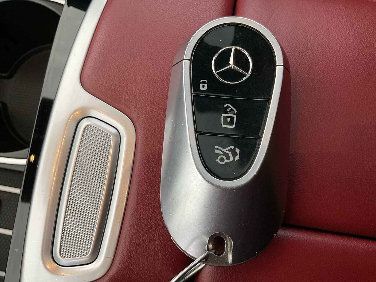 Thumbnail: 2023 Mercedes-Benz S-Class - 34