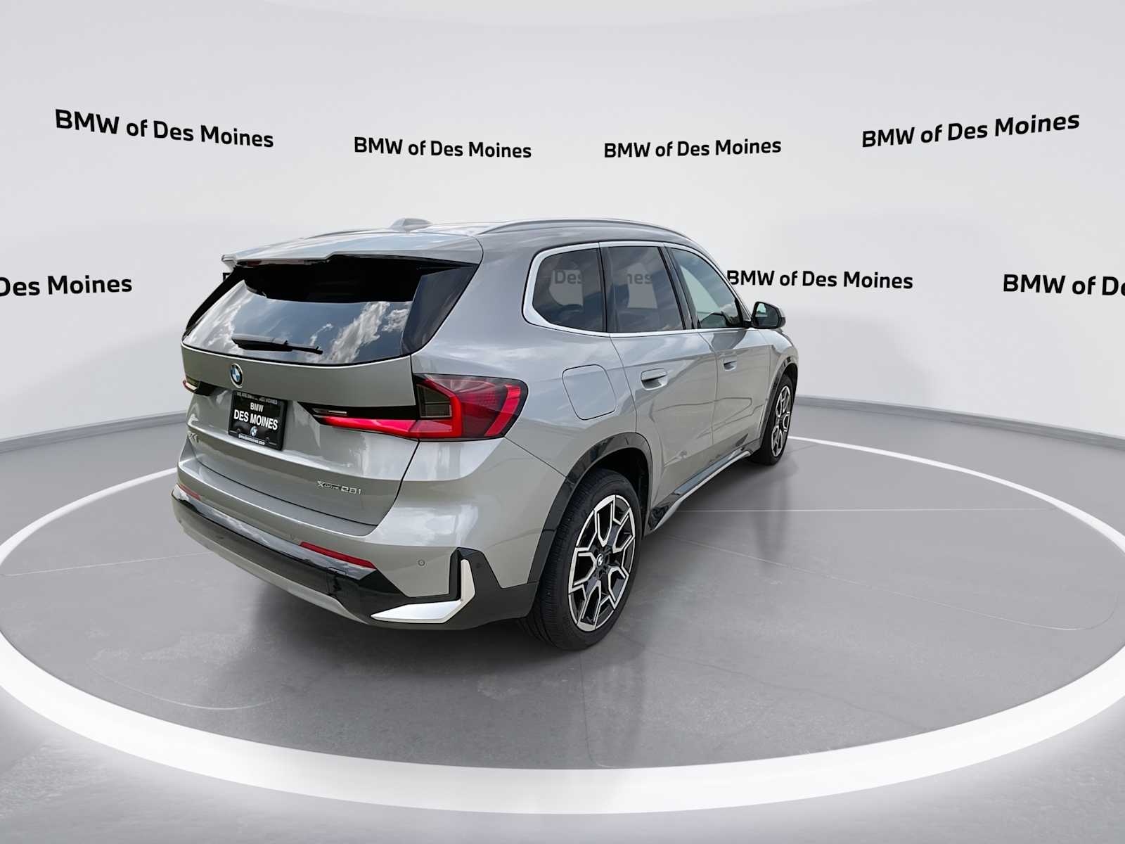 Thumbnail: 2025 BMW X1 - 8