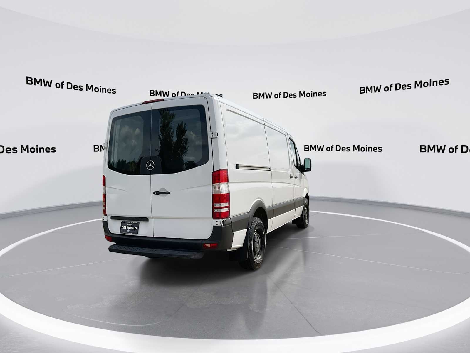 Thumbnail: 2016 Mercedes-Benz Sprinter - 8