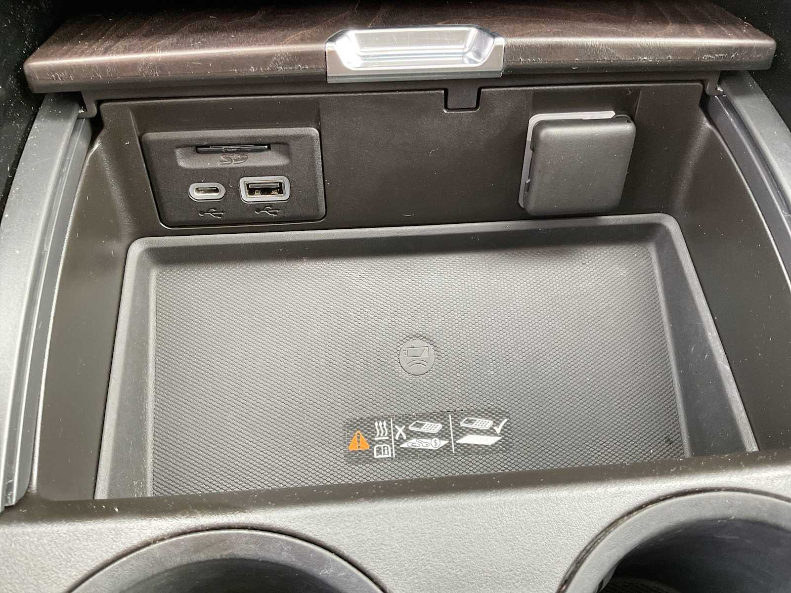 Thumbnail: 2021 GMC Yukon - 32