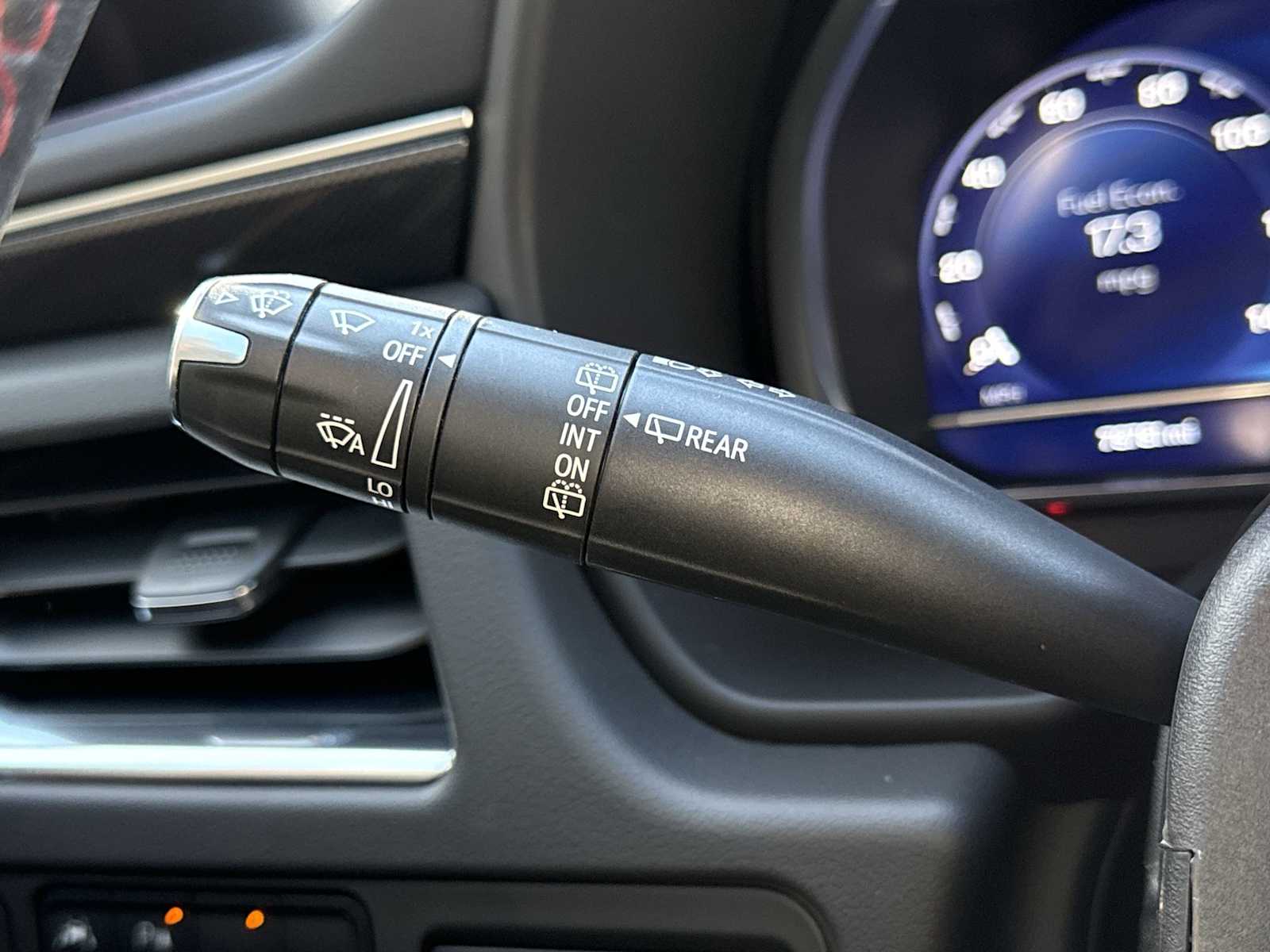 Thumbnail: 2022 Chevrolet Tahoe - 26