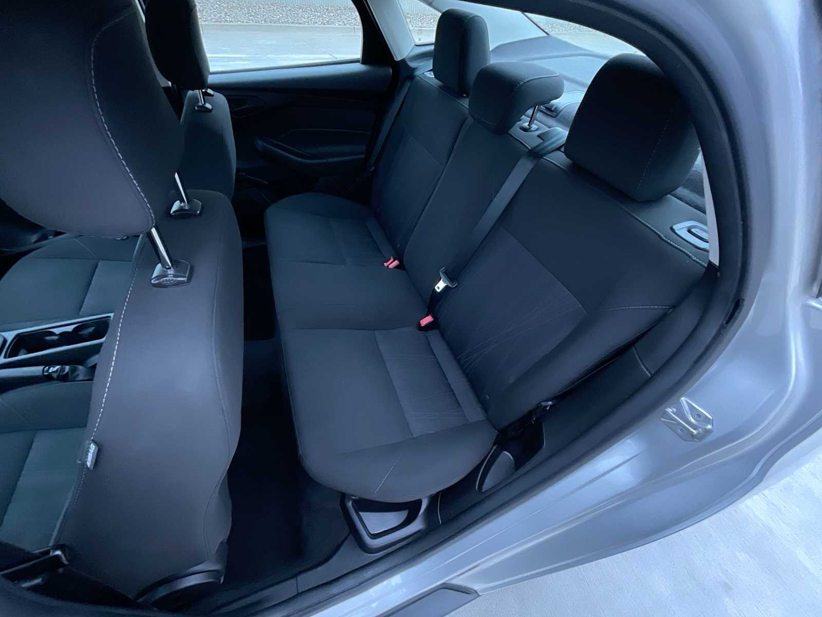 Thumbnail: 2016 Ford Focus - 13