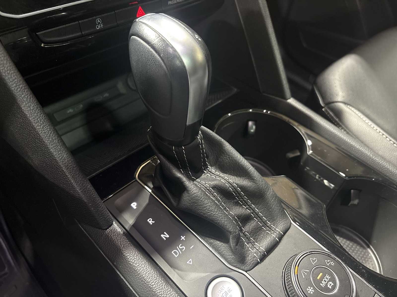 Thumbnail: 2023 Volkswagen Atlas - 29