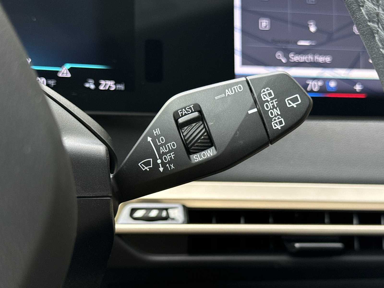 Thumbnail: 2026 BMW iX - 27